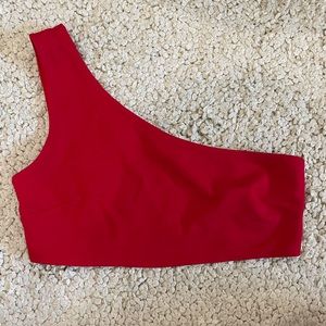 one shoulder crop top